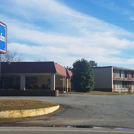 American Inn Skippers/Emporia Area ภายนอก รูปภาพ