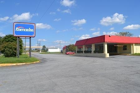 American Inn Skippers/Emporia Area ภายนอก รูปภาพ